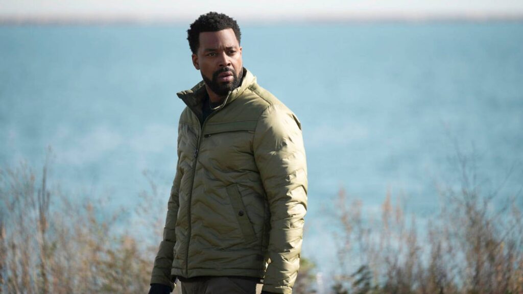 Chicago PD fans are not happy about who LaRoyce Hawkins will be replaced by Chicago PD fans are not happy about who LaRoyce Hawkins will be replaced by