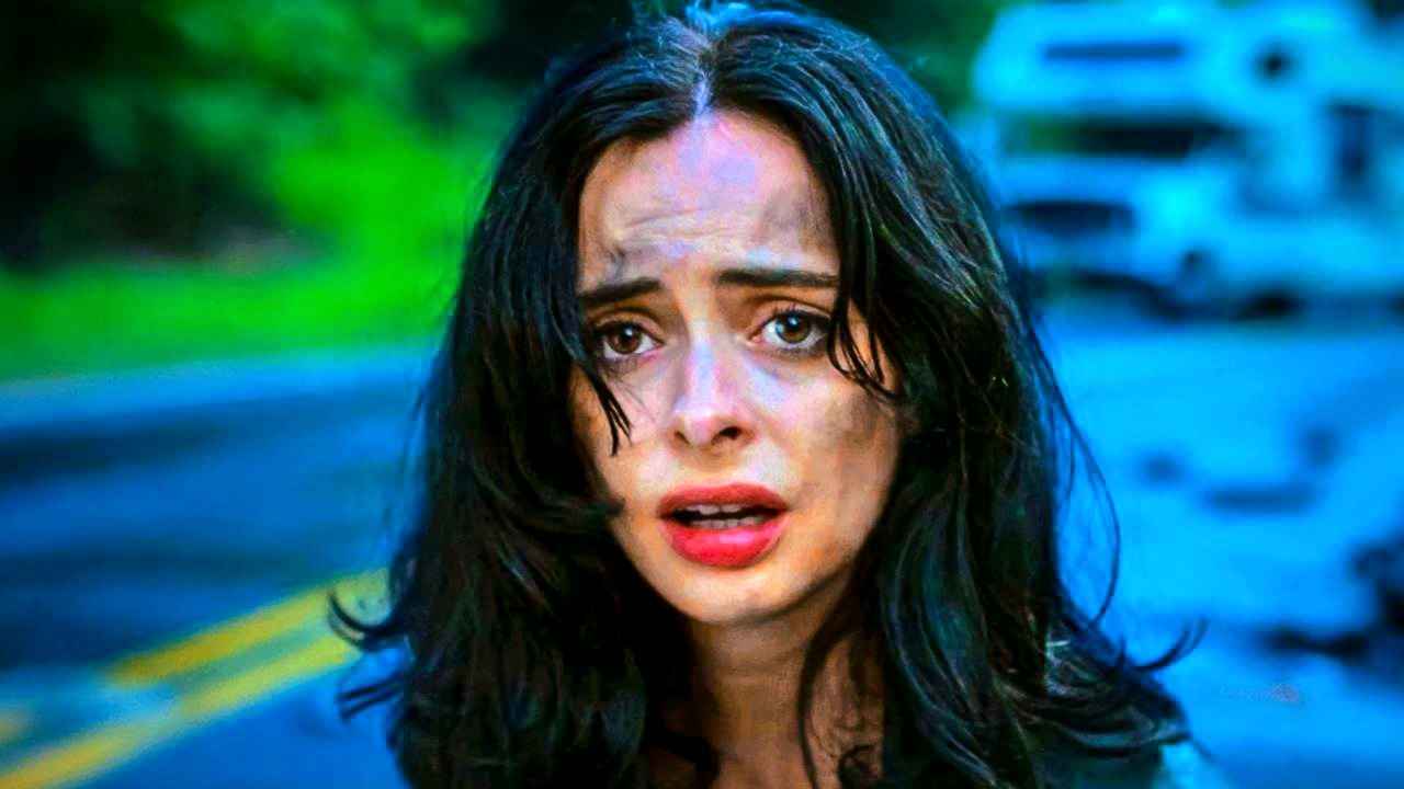Jessica Jones looking dirty in her solo show.