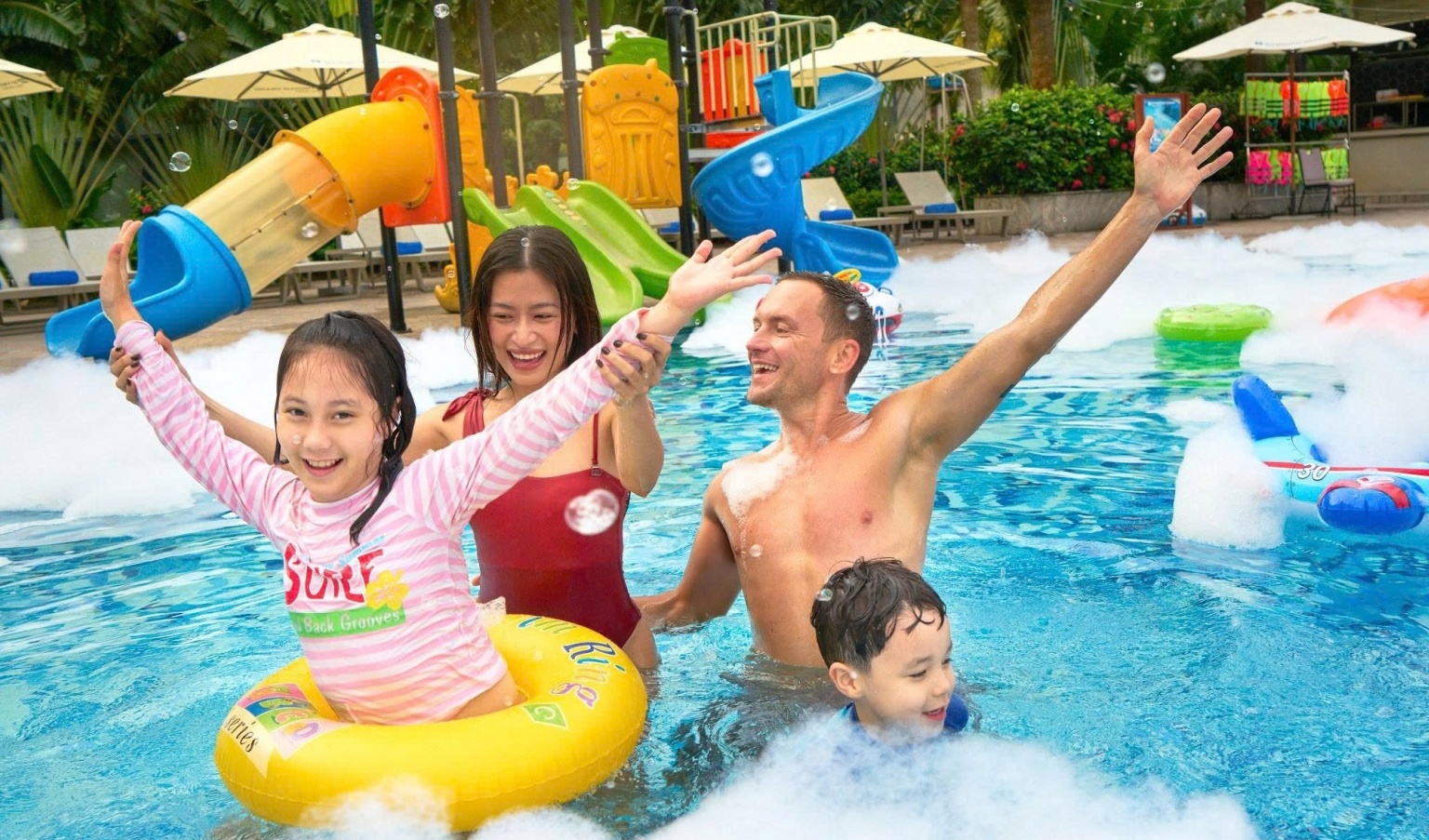 Summer tourism fuels race to improve quality of travel experience