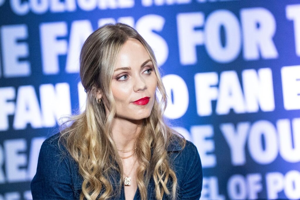 ‘Smallville’ actress mourns painful miscarriage: ‘A death that has no funeral’