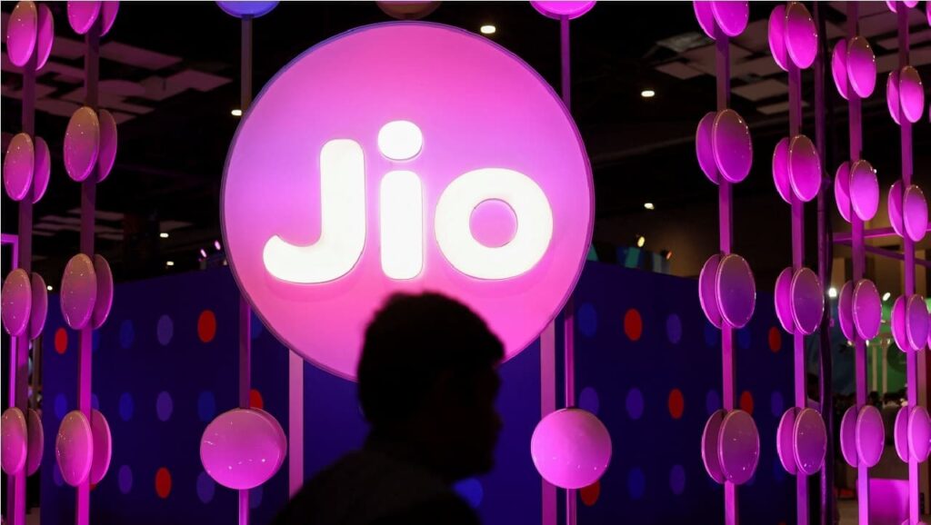 Jio launches Rs 55 JioTV Pro Pack with 1,000+ live TV channels: Validity, supported channels and more