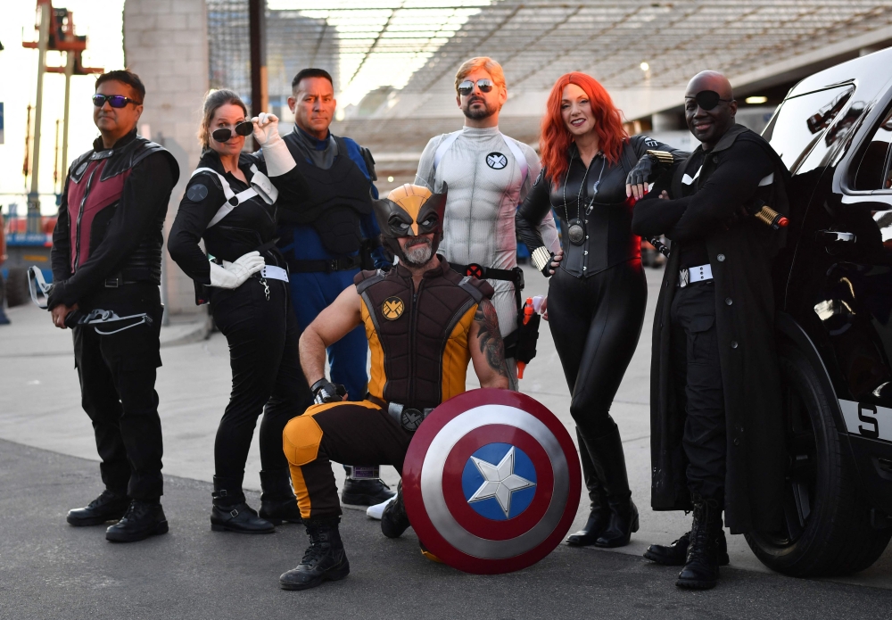 Comic-Con roars to life as Marvel returns to Hall H with Avengers and star Comic-Con roars to life as Marvel returns to Hall H with Avengers and star