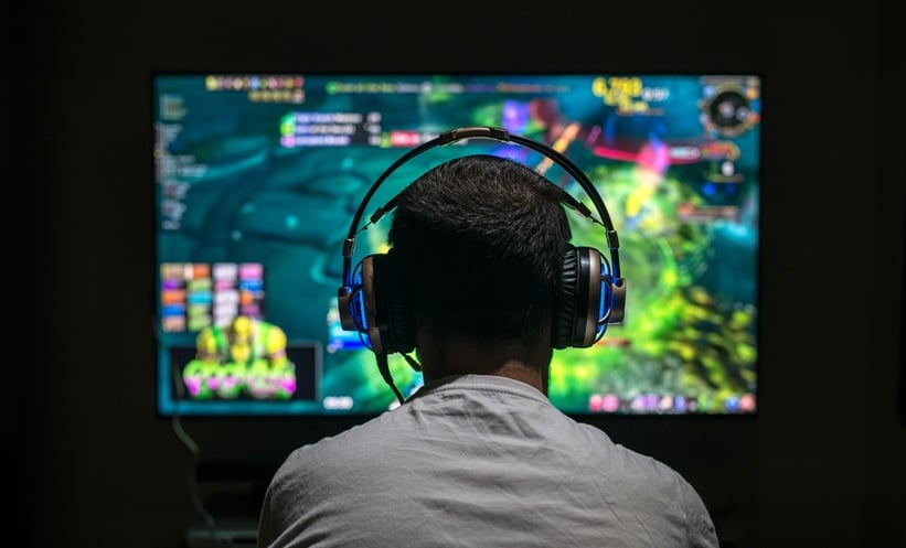 Video Games Linked to Modest Gains in Cognitive Ability Video Games Linked to Modest Gains in Cognitive Ability