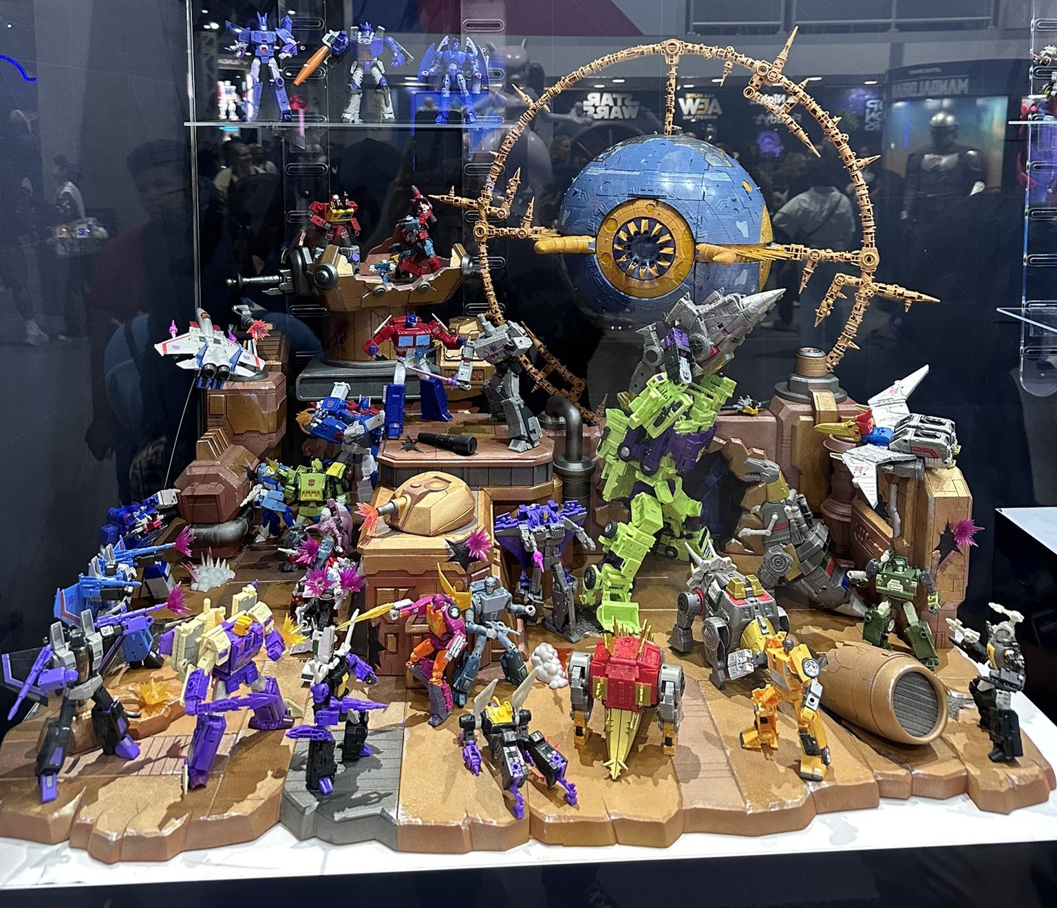 SDCC 2026 Hasbro Transformers 1986 Diorama Display Case Images