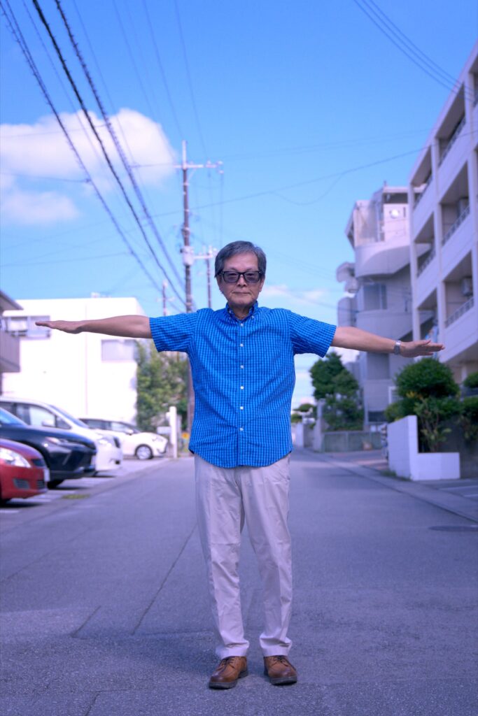 At home with Susumu Higa, the anti-war manga artist who does not have a phone or a car At home with Susumu Higa, the anti-war manga artist who does not have a phone or a car