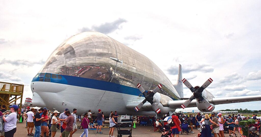 Oshkosh AirVenture to follow successful aerospace expo Oshkosh AirVenture to follow successful aerospace expo