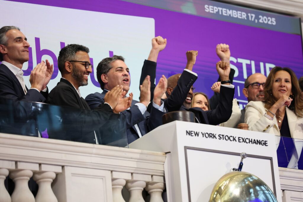 The Biz: StubHub CEO Tie To Scalpers; LN Settlement Comments Open; The Stones Join Roblox The Biz: StubHub CEO Tie To Scalpers; LN Settlement Comments Open; The Stones Join Roblox