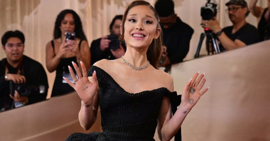 Watch Ariana Grande Unleash Series of ‘Harry Potter’ Impressions