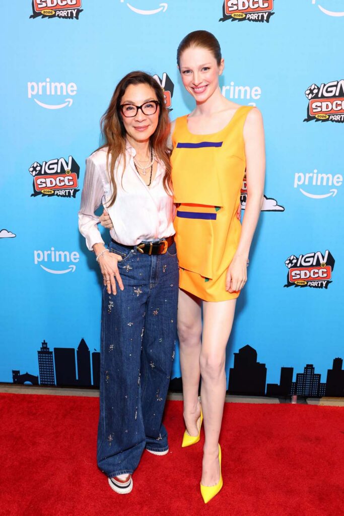 Hunter Schafer Didn’t ONLY Wear Saran Wrap at Comic-Con