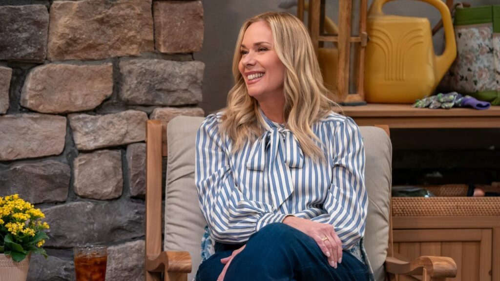 ‘Leanne’ Season 2: Netflix Release Date, Reduced Episode Count + Titles & Everything We Know So Far ‘Leanne’ Season 2: Netflix Release Date, Reduced Episode Count + Titles & Everything We Know So Far