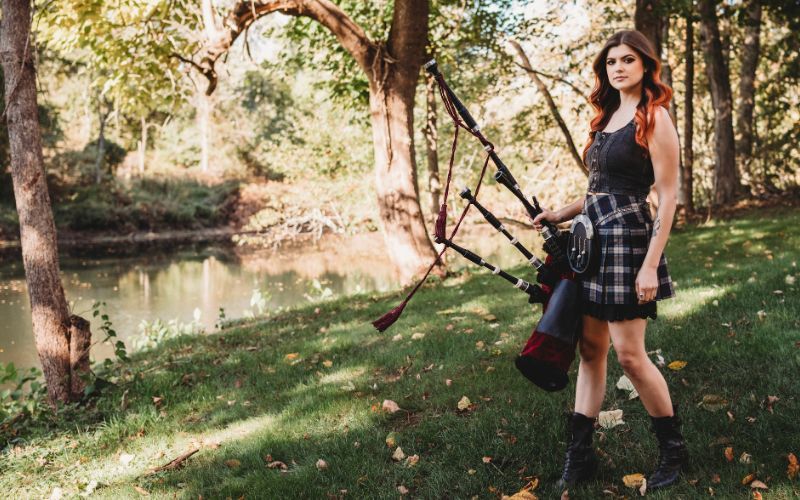 Ally the Piper.