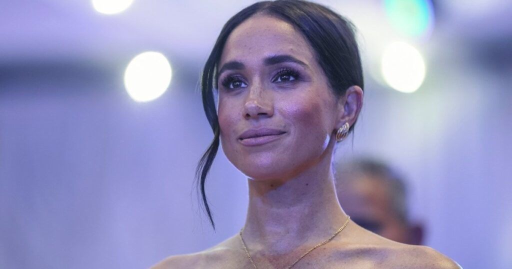 Meghan Markle’s Swimsuit Photo Backfires After Fans Claim Who She’s Cosplaying