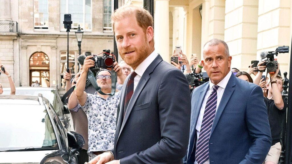 Prince Harry longs for his old royal life as America isn’t what he expected, experts say Prince Harry longs for his old royal life as America isn’t what he expected, experts say