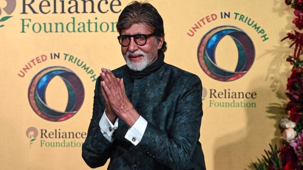 Amitabh Bachchan made a 3 am call to buy Ayodhya land, entrepreneur reveals Amitabh Bachchan made a 3 am call to buy Ayodhya land, entrepreneur reveals