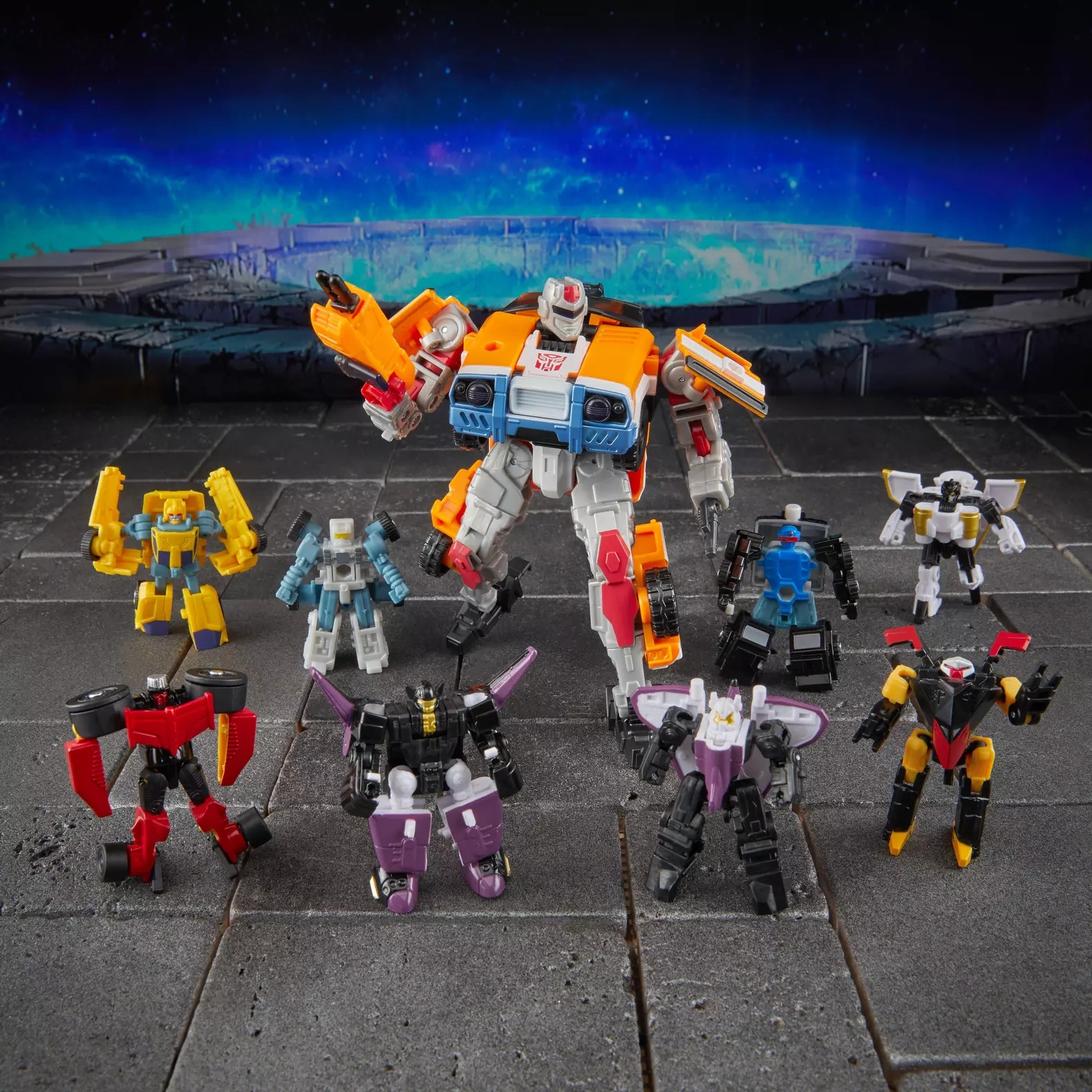 Image of Aotp Powerlinx Red Alert Minicon 8pack Official Details 2026 Hasbro Pulsecon Exclusive  (7 of 57)