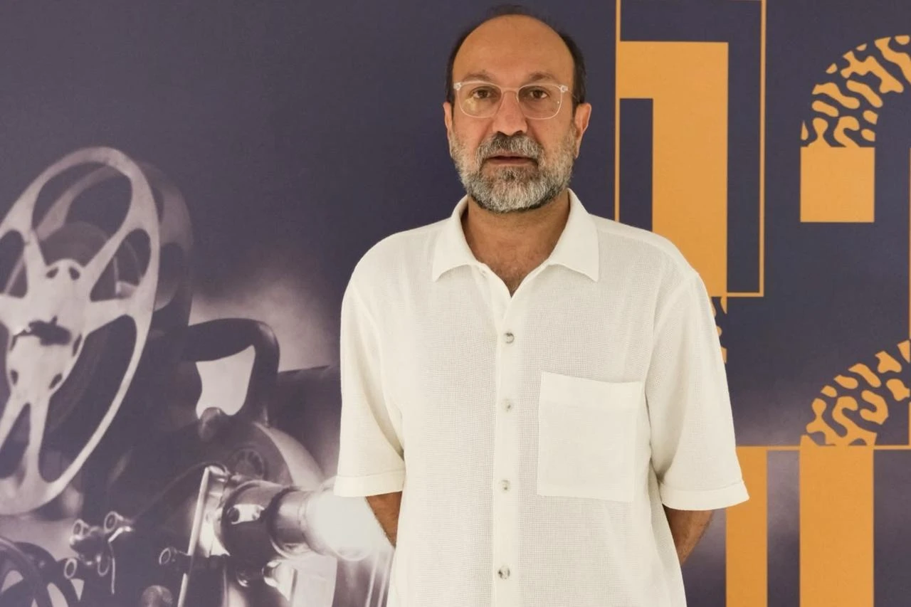 Films should reach audiences before chasing success, Asghar Farhadi says