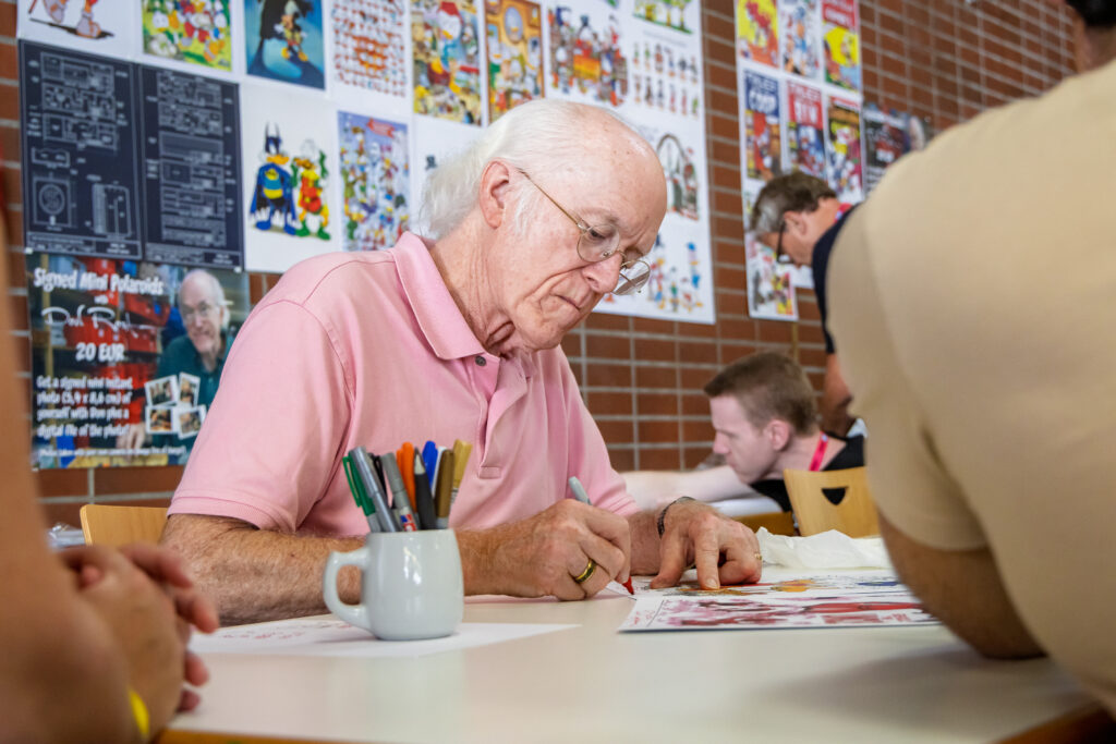 Disney legend: Fans queue for hours to meet Don Rosa at Contern comic festival Disney legend: Fans queue for hours to meet Don Rosa at Contern comic festival