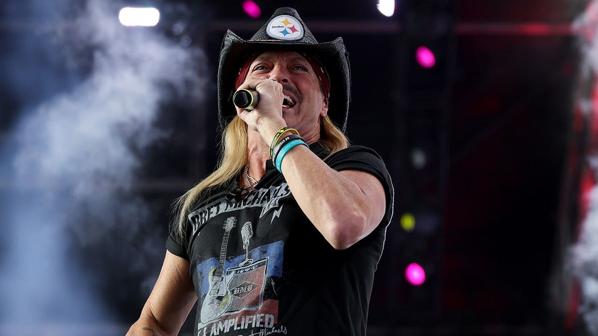 Bret Michaels performing at Round 2 of the NFL Draft in Pittsburgh, Pennsylvania in April 2026.