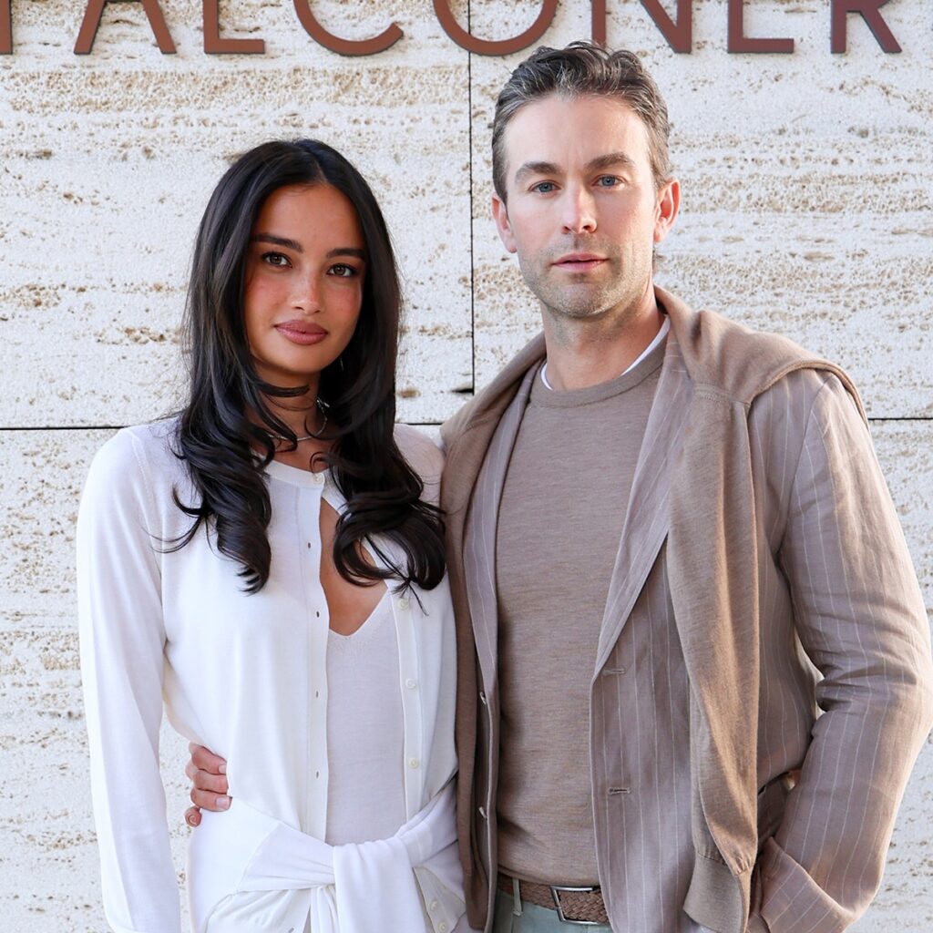 Gossip Girl’s Chace Crawford and Kelsey Merritt Break Up After One Year Gossip Girl’s Chace Crawford and Kelsey Merritt Break Up After One Year
