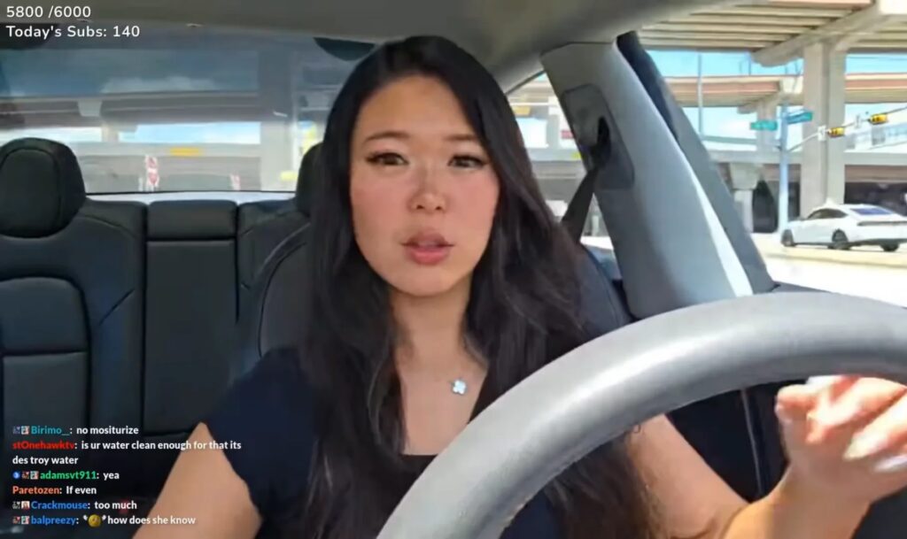 ExtraEmily’s suspension leads to calls to ban “streaming and driving” ExtraEmily’s suspension leads to calls to ban “streaming and driving”
