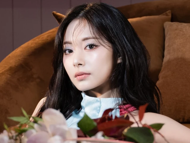 Is Tzuyu leaving JYP Entertainment after 11 years? TWICE member sparks buzz amid contract renewal talks Is Tzuyu leaving JYP Entertainment after 11 years? TWICE member sparks buzz amid contract renewal talks