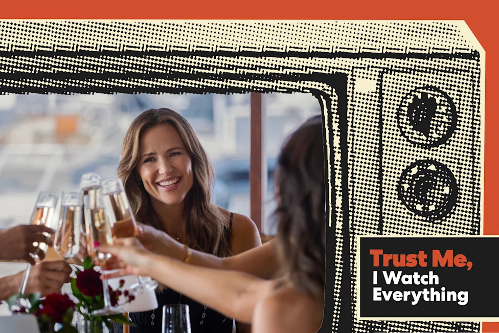 Jennifer Garner in "The Five-Star Weekend." A smiling woman clinks wine glasses with her female friends.