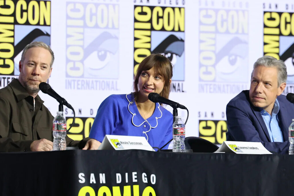 ‘Stuart Fails To Save The Universe’ Panel Teases DC Episode, OG Returns As ‘Big Bang Theory’ Franchise Makes Comic ‘Stuart Fails To Save The Universe’ Panel Teases DC Episode, OG Returns As ‘Big Bang Theory’ Franchise Makes Comic