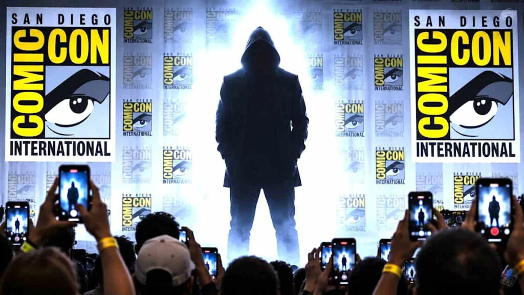 The Most Popular Superhero Actor Walked Around Comic