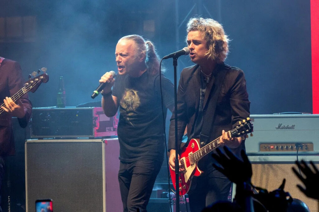 Iron Maiden, Green Day Members Rock Fandom/Z2 Comic