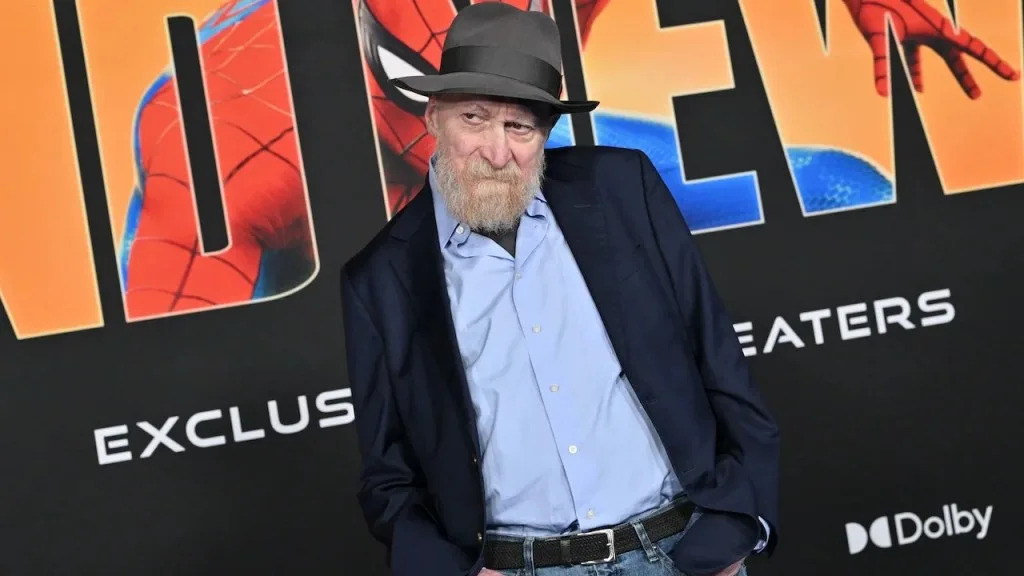 Comics Icon Frank Miller Seals ‘Spider-Man: Brand New Day’ With Stamp of Approval: ‘Dream Come True’ Comics Icon Frank Miller Seals ‘Spider-Man: Brand New Day’ With Stamp of Approval: ‘Dream Come True’