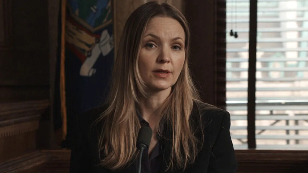Before Jordana Spiro Was Law & Order: SVU’s FBI Agent Sykes, She Was One Of The Show’s Murderers Before Jordana Spiro Was Law & Order: SVU’s FBI Agent Sykes, She Was One Of The Show’s Murderers