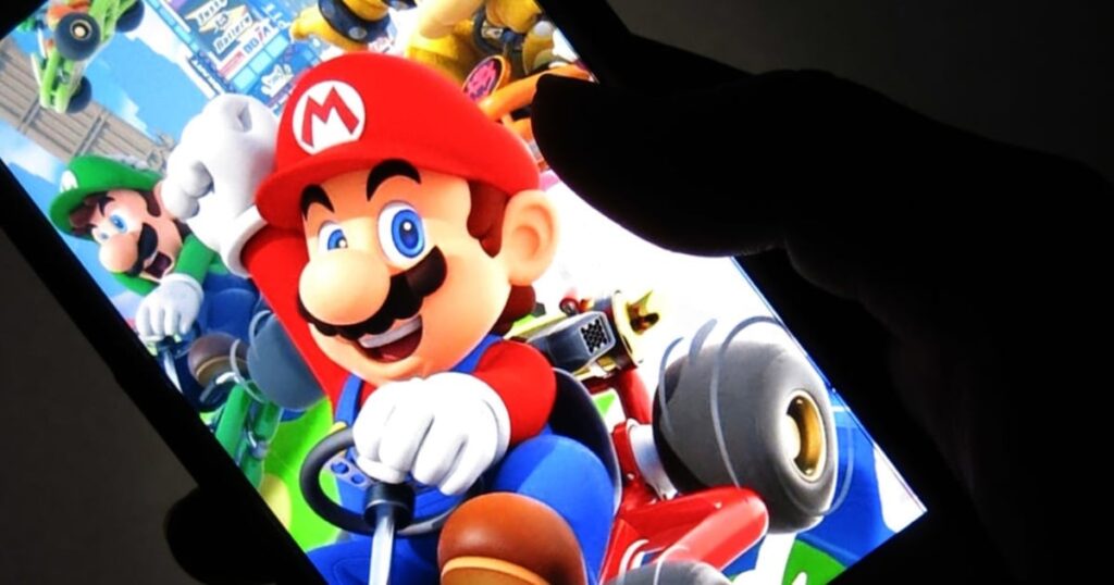 Mario Kart Tour to drive off into the sunset