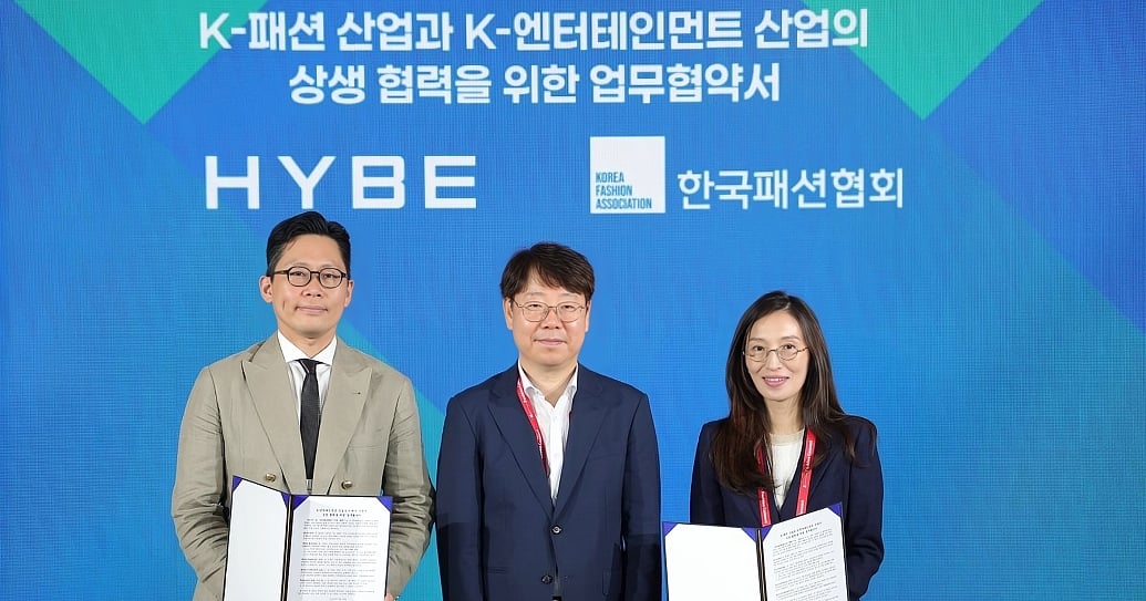 HYBE Partners with Korea Fashion Association to Expand Artist IP