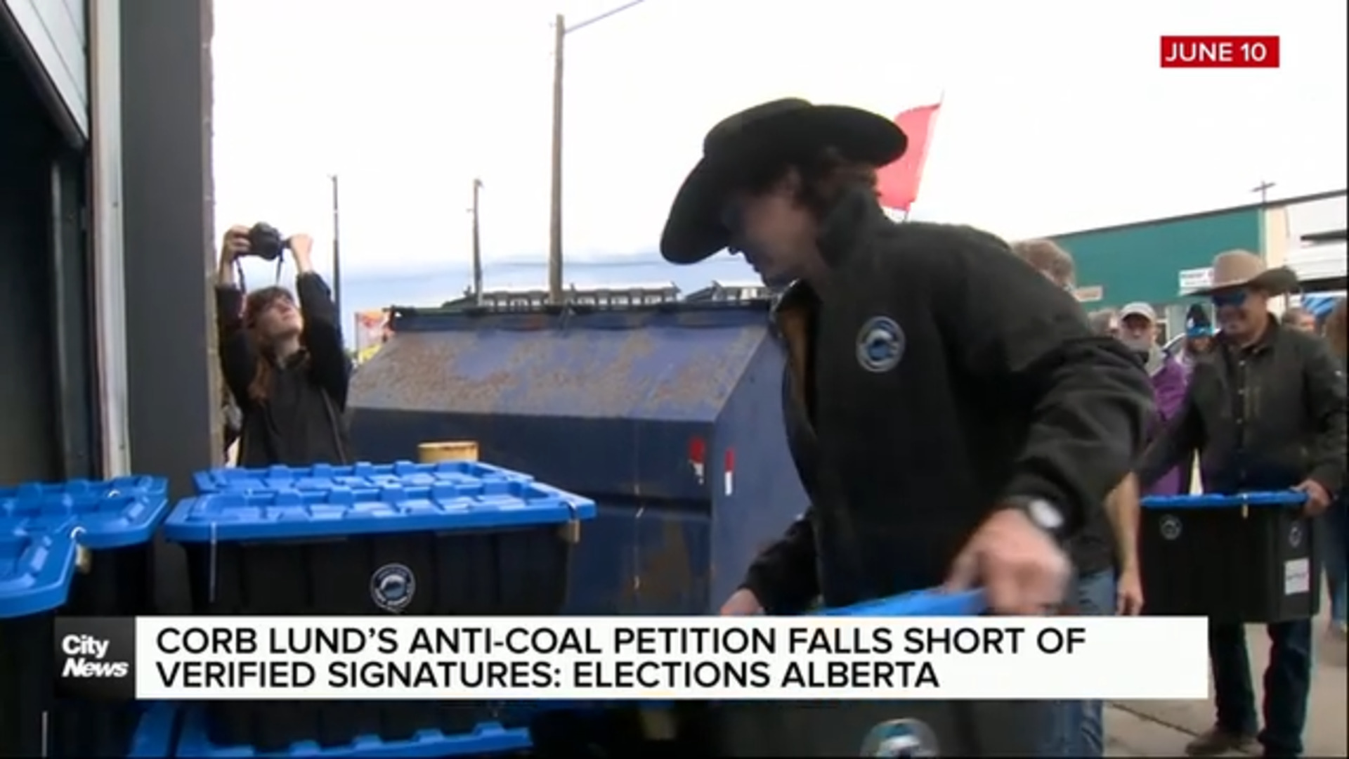 Corb Lund’s anti coal petition falls short of verified signatures: Elections Alberta