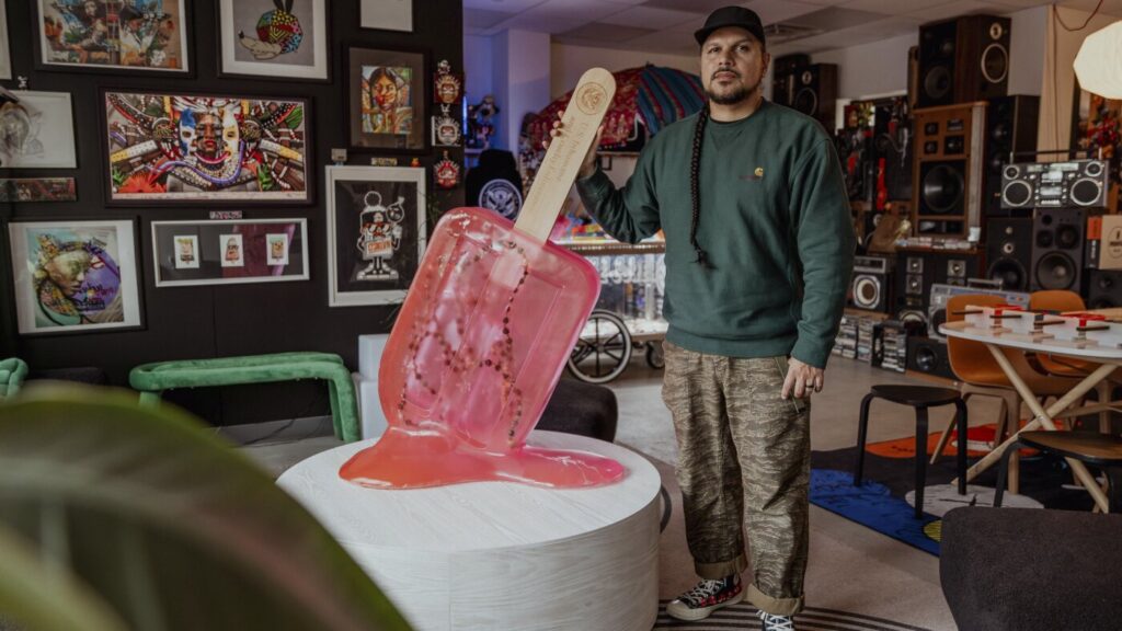 An artist brought ‘I.C.E. pops’ to a Texas campus. The show was shut down in days
