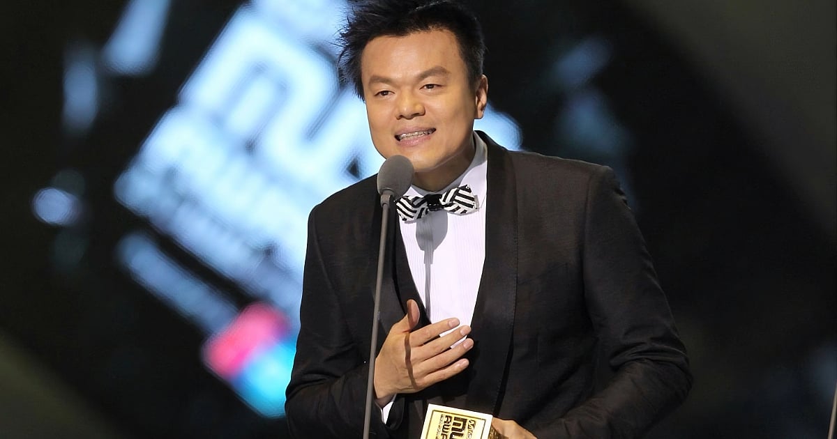 Singer Park Jin-Young performs on the stage during the 2015 Mnet Asian Music Awards (MAMA) at AsiaWorld-Expo on December 2, 2015 in Hong Kong, China