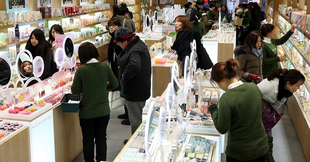 Trending: K-Beauty Exports Soar but Smaller Firms Can’t Keep Up