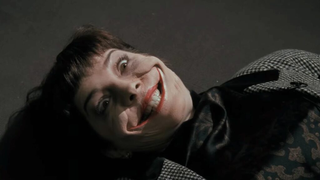 A Beetlejuice Star Was Meant To Be The Joker’s Victim In Tim Burton’s Batman