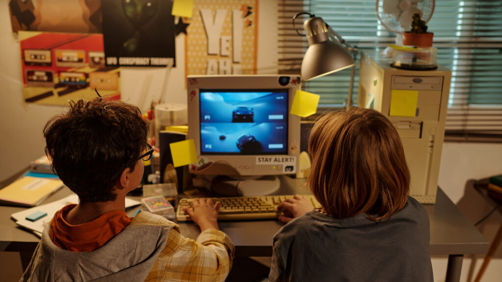 7 Retro-Themed PC Gaming Gadgets Inspired By Iconic Consoles 7 Retro-Themed PC Gaming Gadgets Inspired By Iconic Consoles