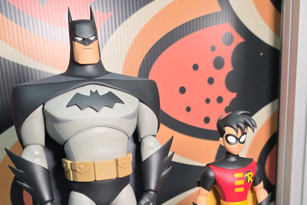 SDCC Reveal: Mondo Unveils ‘The New Batman Adventures’ 1/6 Scale Figures SDCC Reveal: Mondo Unveils ‘The New Batman Adventures’ 1/6 Scale Figures