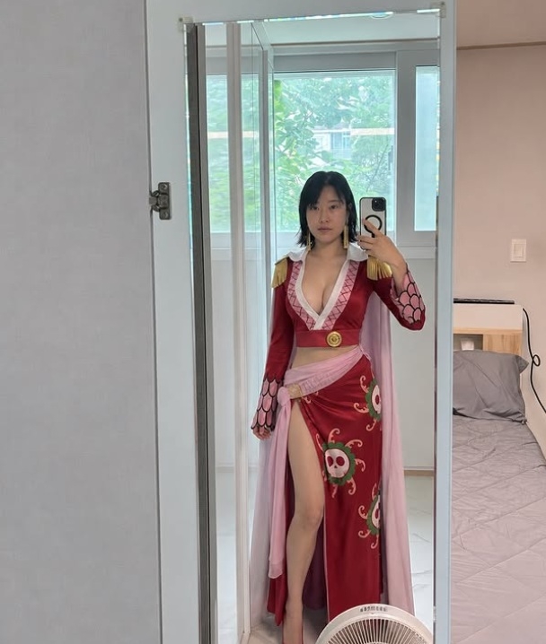 “From an A Cup to a D Cup”… Lee Se-young Reveals Bold Fashion After Breast Surgery Confession “From an A Cup to a D Cup”… Lee Se-young Reveals Bold Fashion After Breast Surgery Confession