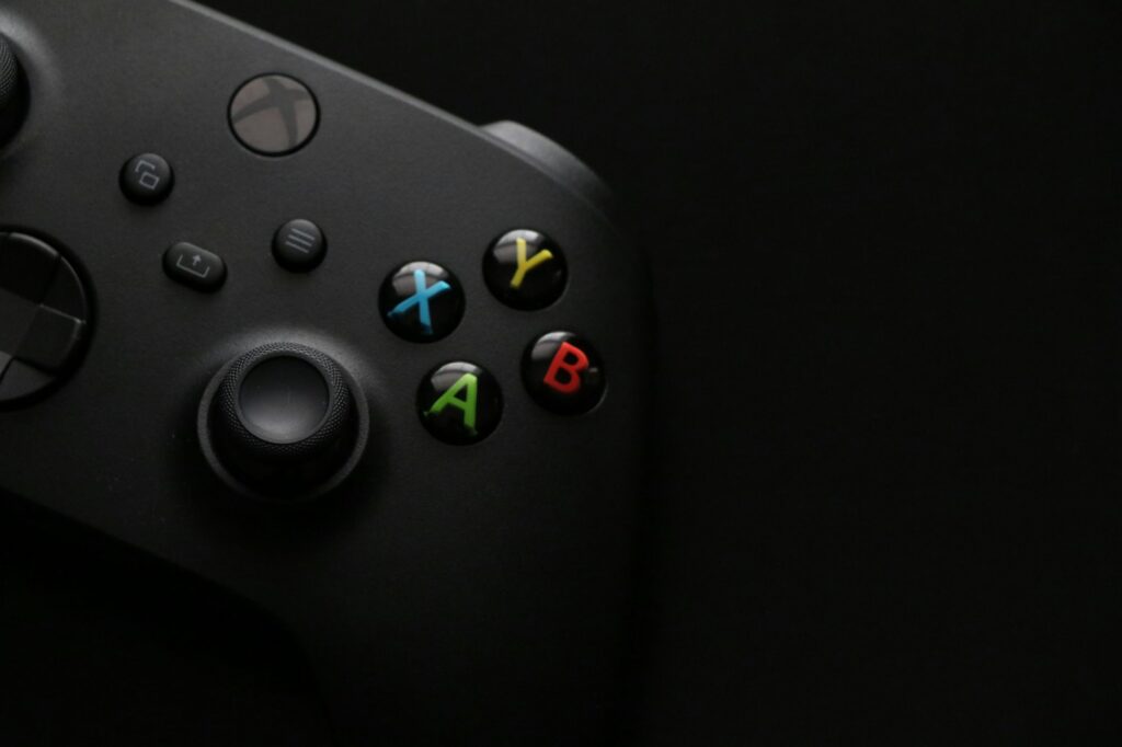Xbox Gamer Suing Microsoft For Tariff Refunds As Nintendo Says They’re Too Hard To Do