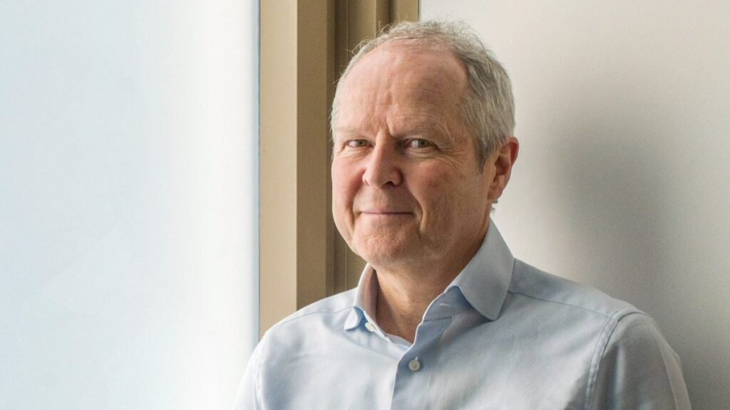 PlayStation Killing Discs Has Upsides, Ubisoft Boss Yves Guillemot Says, Pointing to Cheaper Consoles Without Disc Drives