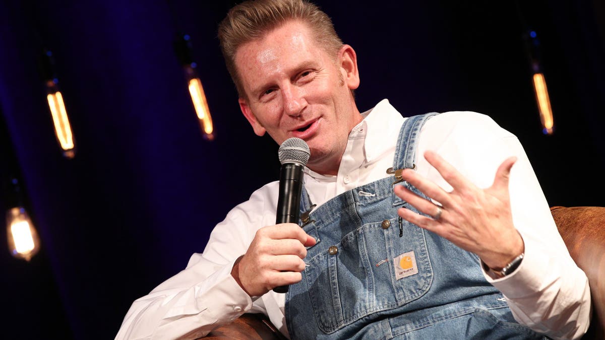 Rory Feek Discusses Career and New Book at Country Music Hall of Fame and Museum
