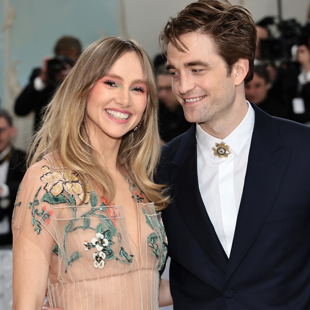 Suki Waterhouse Reveals Daughter’s Batman