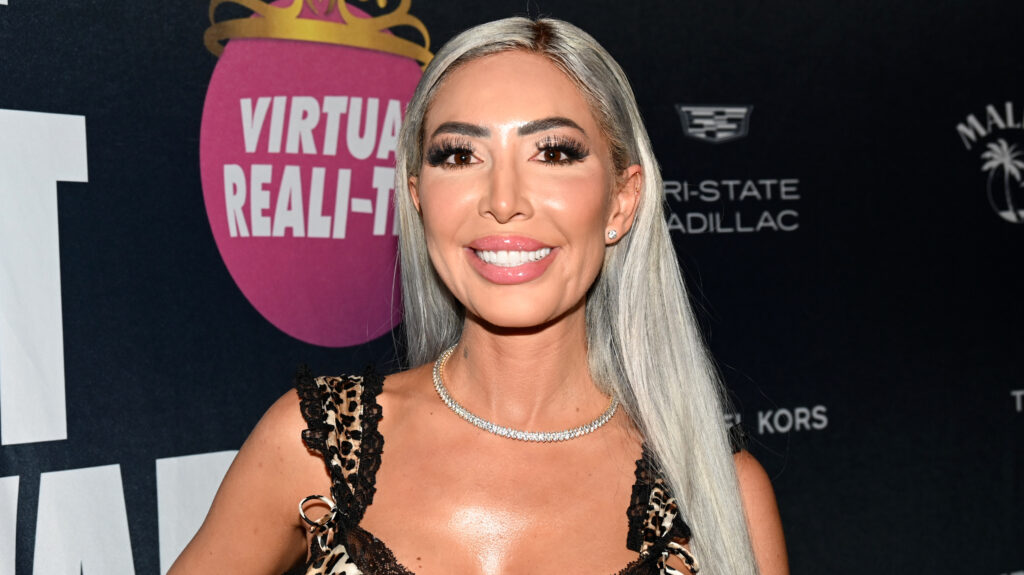 Farrah Abraham Abuse Claims Denied by Mom Debra Danielsen Farrah Abraham Abuse Claims Denied by Mom Debra Danielsen