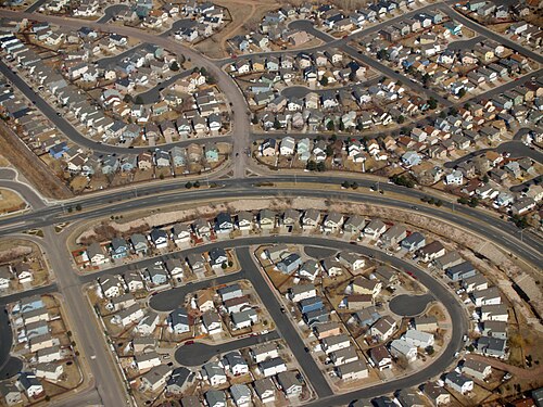 The post WW2 economic boom that followed transformed everyday life, with suburban homes filling up with refrigerators, televisions and, later, microwave ovens, while an expanding highway network fuelled a new era of mass consumption.