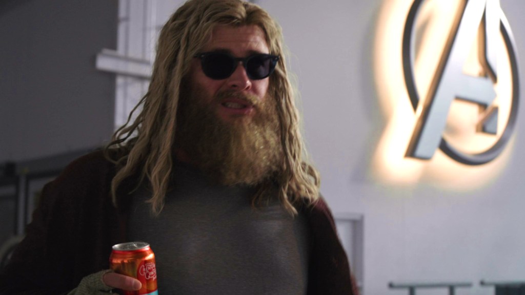 Lebowski Thor returning to the Avengers compound in Avengers: Endgame (2019)