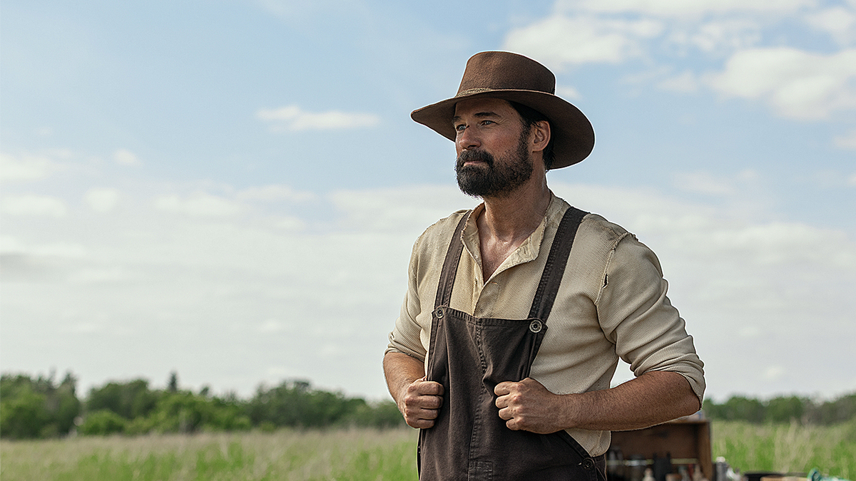 Warren Christie as John Edwards in Netflix series,
