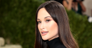 Several Kacey Musgraves Concerts Suddenly Canceled